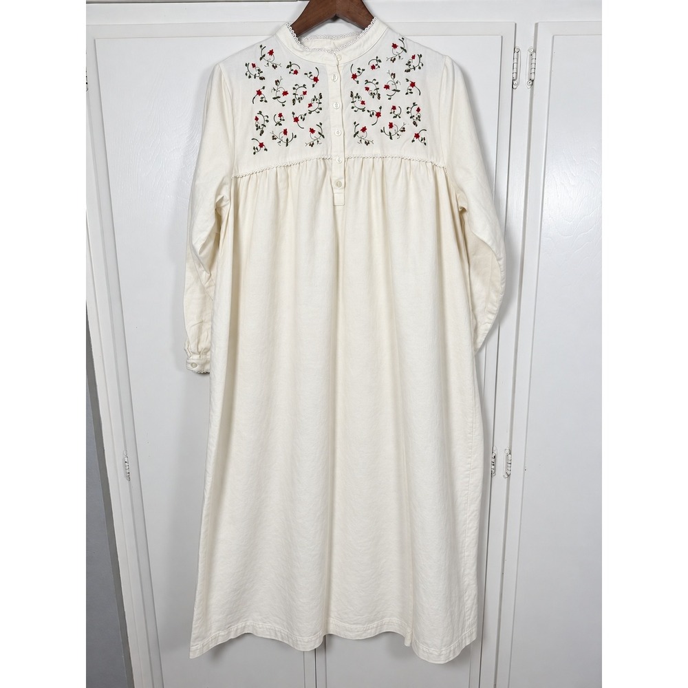 LL Bean Flannel Nightgown Womens Large Petite Cream Floral Embroidered Cotton
